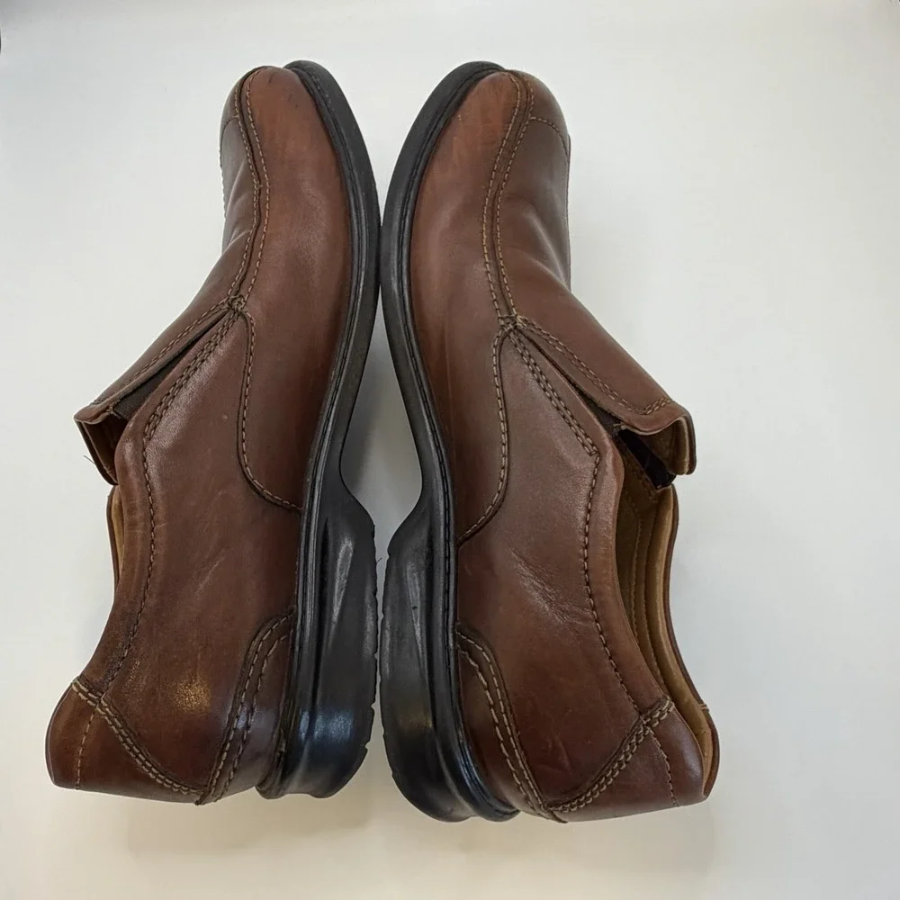Clarks Mens Brown Leather Slip On Loafers/Casual/Career/Shoes/26068035
